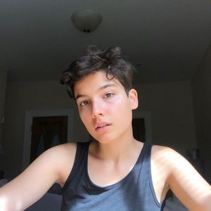 Meet your Posher, Vanesa
